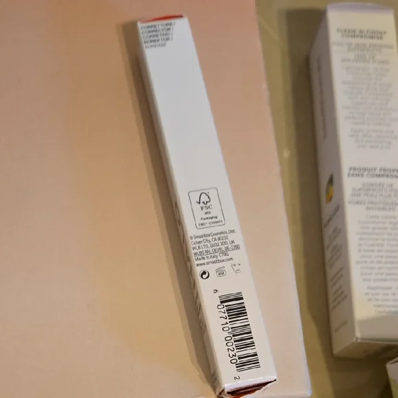 Smashbox Halo 4-in-1 Perfecting Pen - Picture 4 of 5